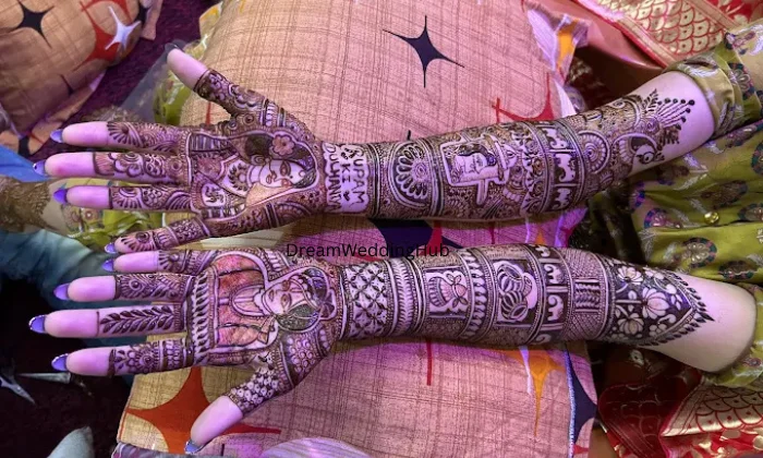 Mehandi Art by Nisha